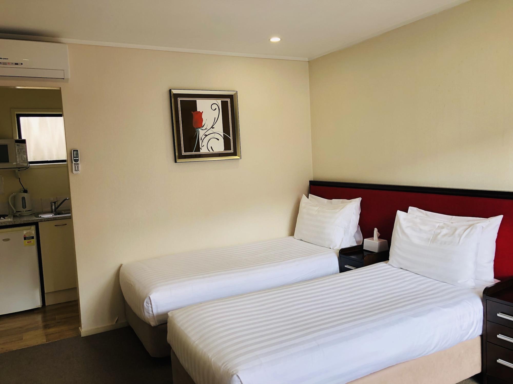 ทูดอร์คอร์ท มอเตอร์ลอดจ์ Motel โอ๊คแลนด์ ภายนอก รูปภาพ