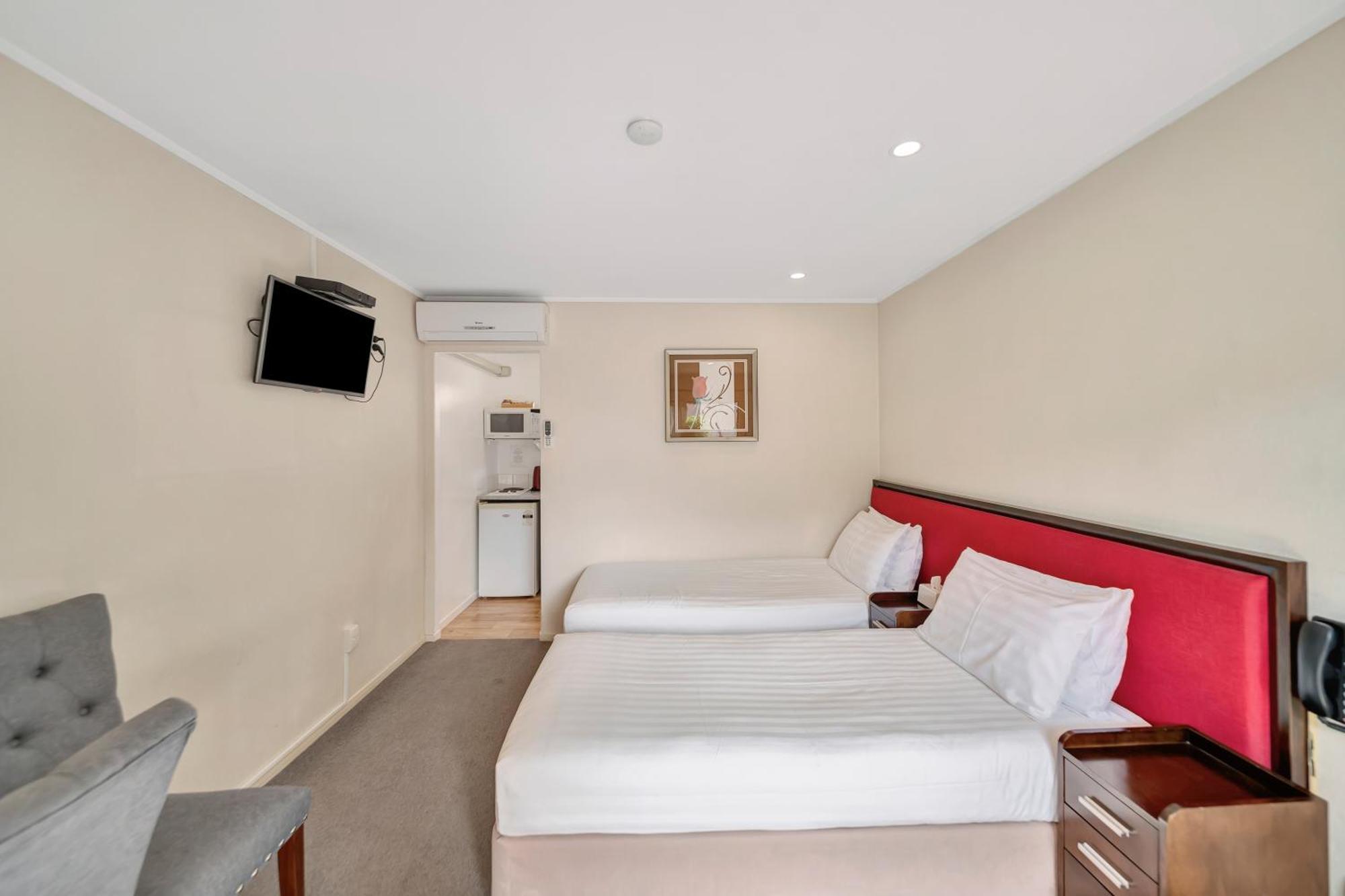 ทูดอร์คอร์ท มอเตอร์ลอดจ์ Motel โอ๊คแลนด์ ภายนอก รูปภาพ