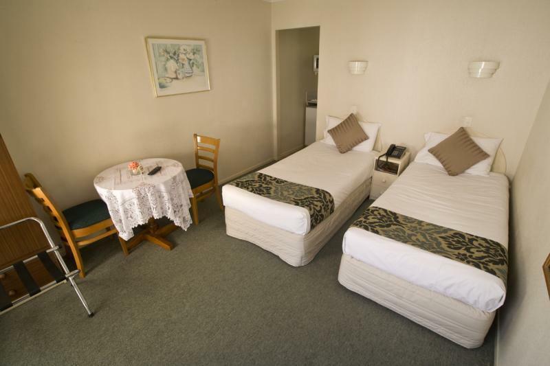 ทูดอร์คอร์ท มอเตอร์ลอดจ์ Motel โอ๊คแลนด์ ภายนอก รูปภาพ