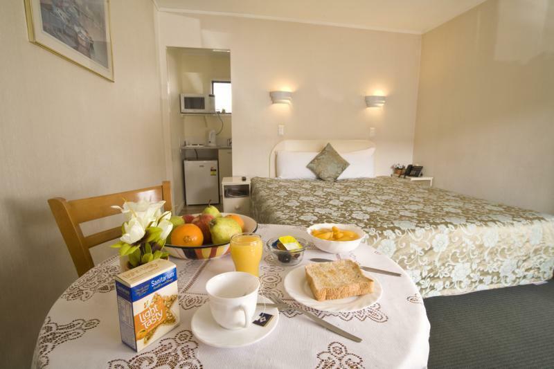 ทูดอร์คอร์ท มอเตอร์ลอดจ์ Motel โอ๊คแลนด์ ภายนอก รูปภาพ